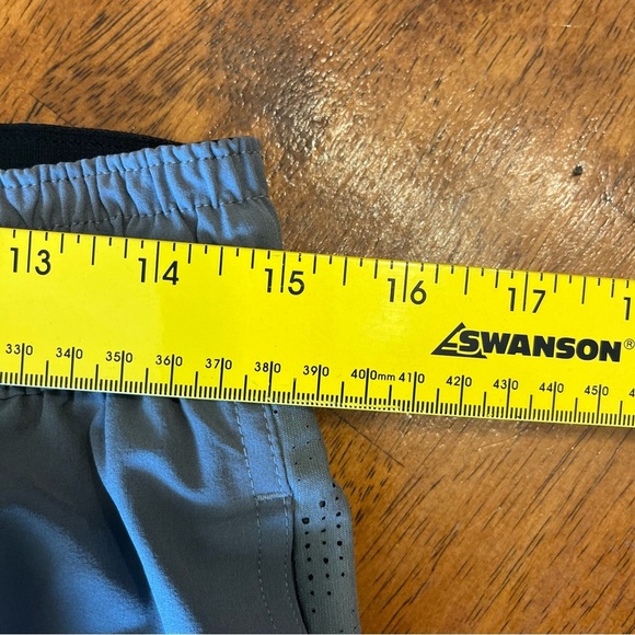 Under Armour Men’s gray athletic pants size large - Picture 5 of 11